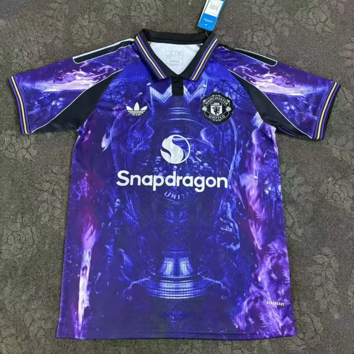 Manchester United Gold Cup Special Edition Man Jersey 2025/2026
