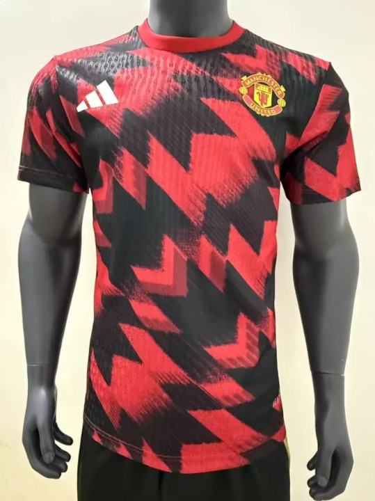 Manchester United Men Red-Black Training Player Jersey 2025/2026