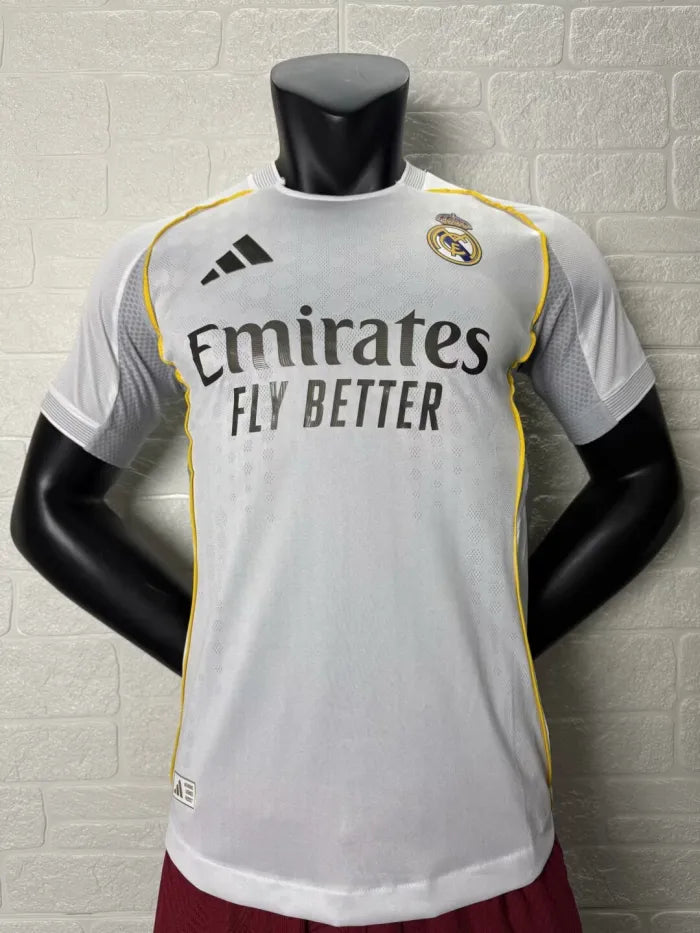 Real Madrid Home Player Jersey 2025/2026