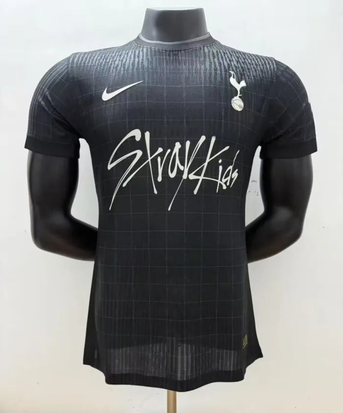 Tottenham Hotspur Away THFC x Stray Kids Limited Edition Player Man Jersey 2025/2026