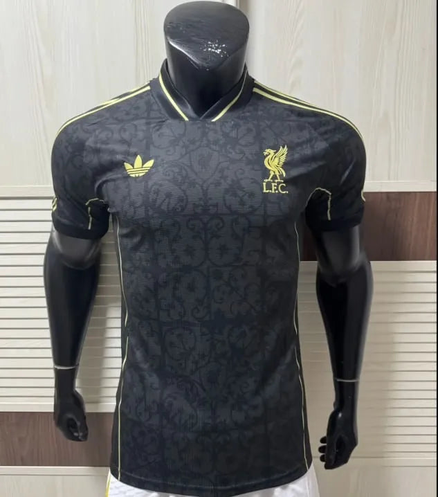 Liverpool Lifestyle Retro Player Jersey 2025/2026