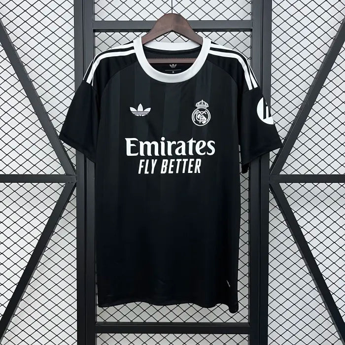 Real Madrid Black Goalkeeper Man Jersey 2025/2026